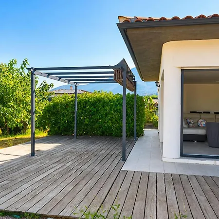 Apartment Spacious House With Sea And Mountain Views Bastelicaccia